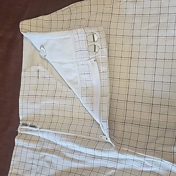 Joie Brusha B shorts 2 check cotton NWT - Picture 3 of 9